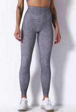 ILLUMINATION Legging - Mayzia