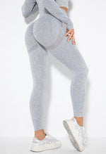 Seamless Butt Lifting Legging - Invigorate - Mayzia